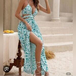 SHEIN Blue Floral Backless Dress